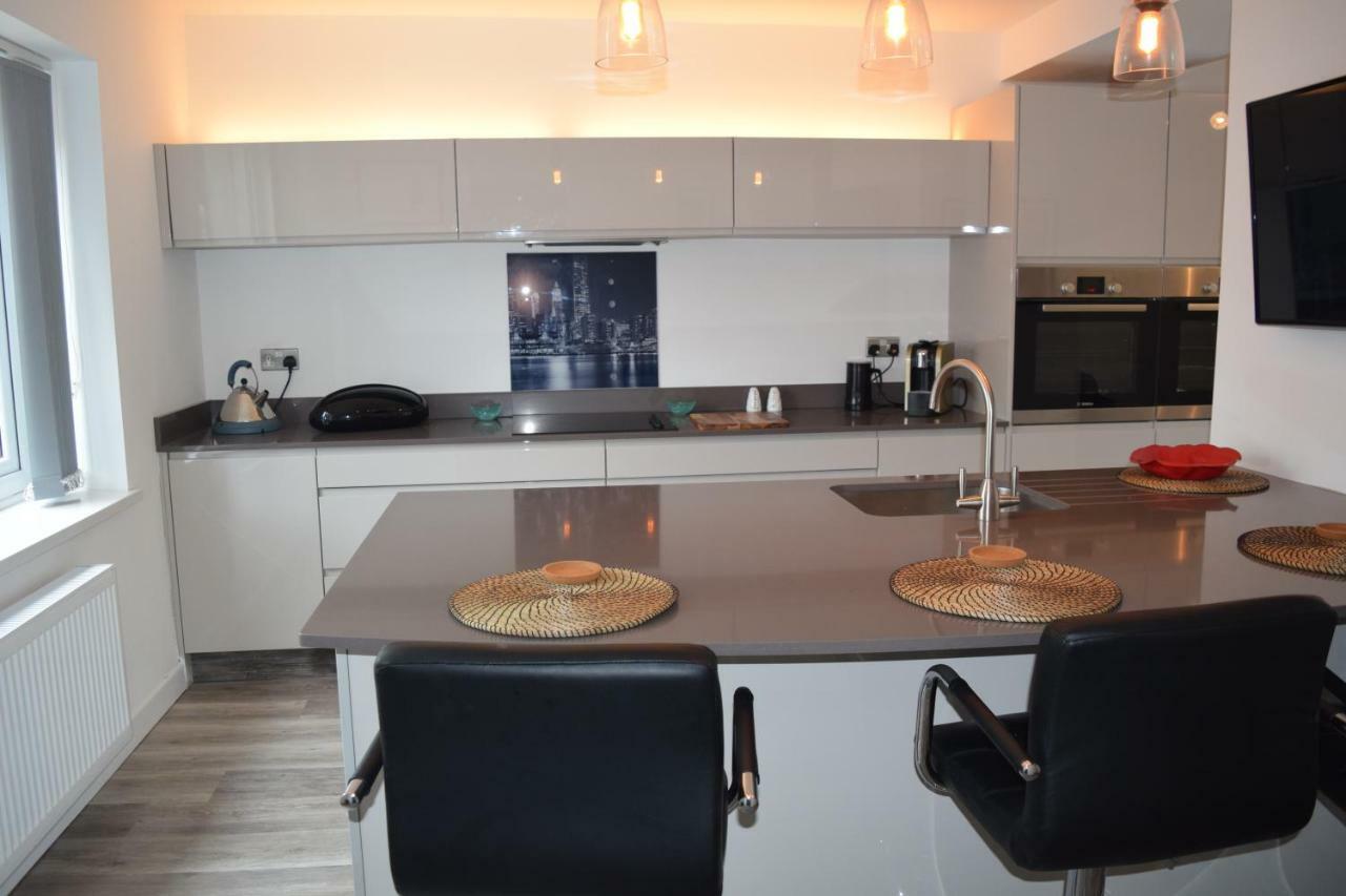 Apartament Airport Padzzz Wythenshawe Zewnętrze zdjęcie